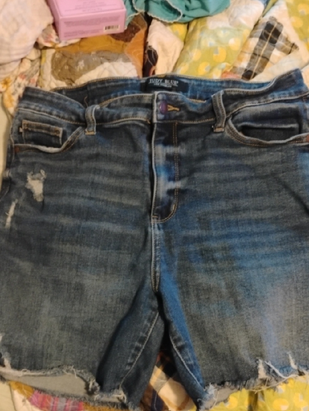 EUC Judy Blue Stretch Cut Off Shorts